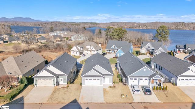 518 Coolwater Drive, Taylors, SC 29687