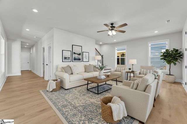 518 Coolwater Drive, Taylors, SC 29687