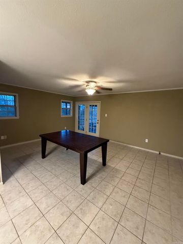 126 Western Hills Drive, Searcy, AR 72143