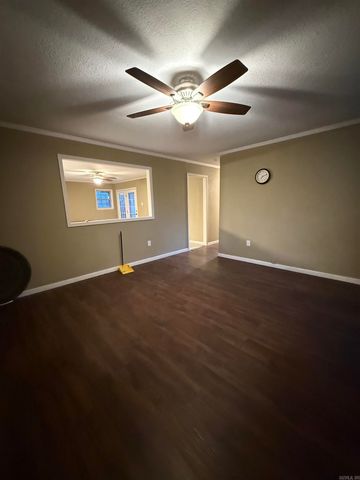 126 Western Hills Drive, Searcy, AR 72143