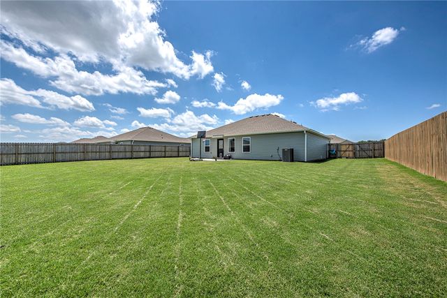 2816 Gorman Street, Pea Ridge, AR 72751