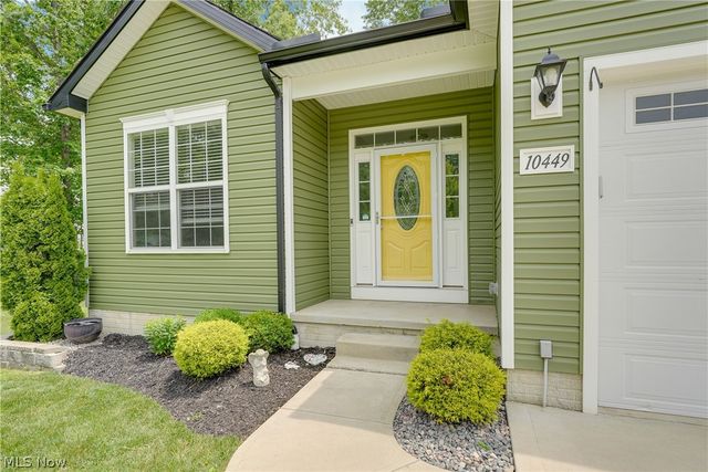 10449 Maryland Street, Aurora, OH 44202