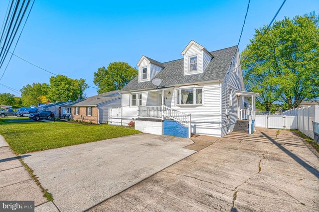 2215 LODGE FARM RD, Baltimore, MD 21219