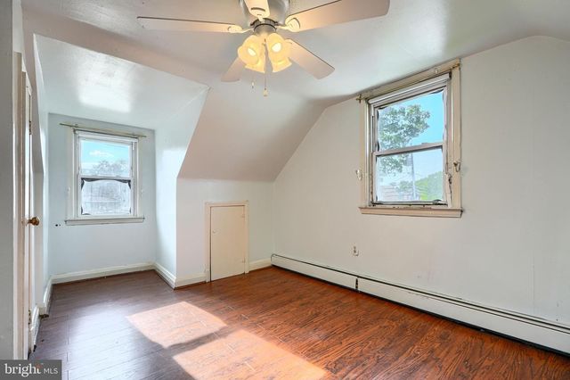 2215 LODGE FARM RD, Baltimore, MD 21219