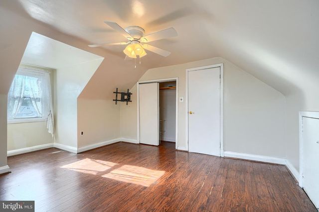 2215 LODGE FARM RD, Baltimore, MD 21219