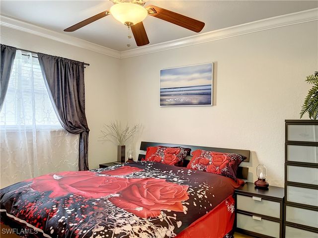 501 SW 28th TER, Cape Coral, FL 33914