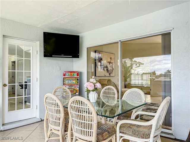 501 SW 28th TER, Cape Coral, FL 33914