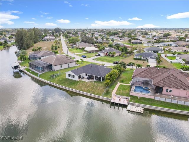 501 SW 28th TER, Cape Coral, FL 33914