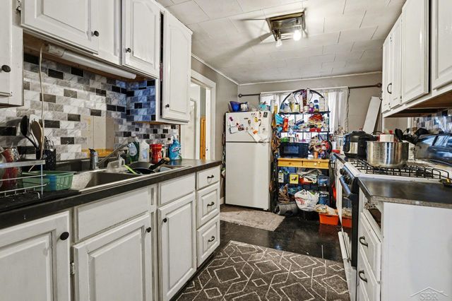 449 W Ferry Street, Berrien Springs, MI 49103