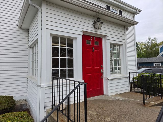 24 Myrtle Street D, Framingham, MA 01702