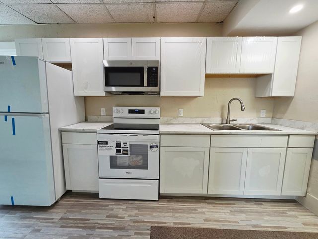 24 Myrtle Street D, Framingham, MA 01702