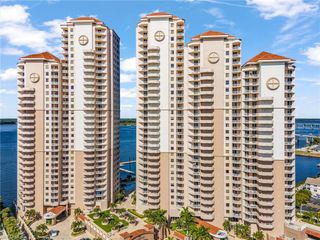 2090 W First ST 1009, Fort Myers, FL 33901