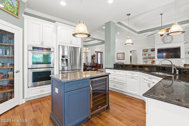 540 Westchester Place SW, Ocean Isle Beach, NC 28469