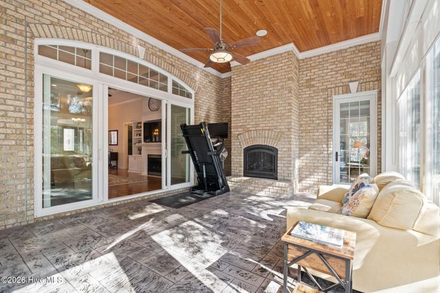 540 Westchester Place SW, Ocean Isle Beach, NC 28469