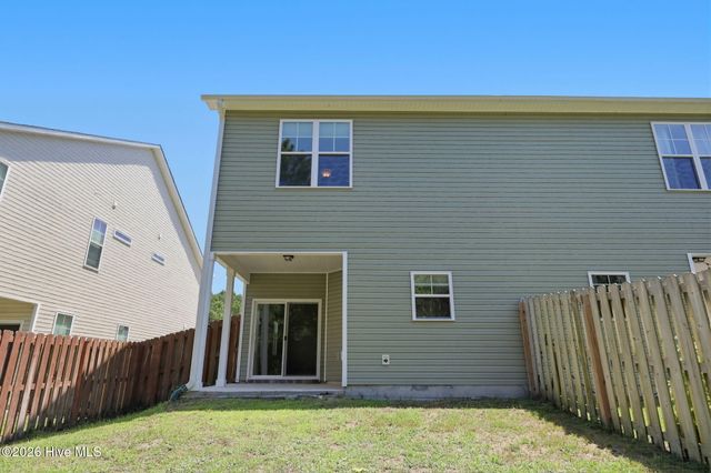 403 Frisco Way, Holly Ridge, NC 28445