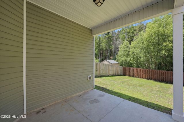 403 Frisco Way, Holly Ridge, NC 28445