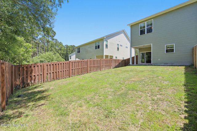 403 Frisco Way, Holly Ridge, NC 28445