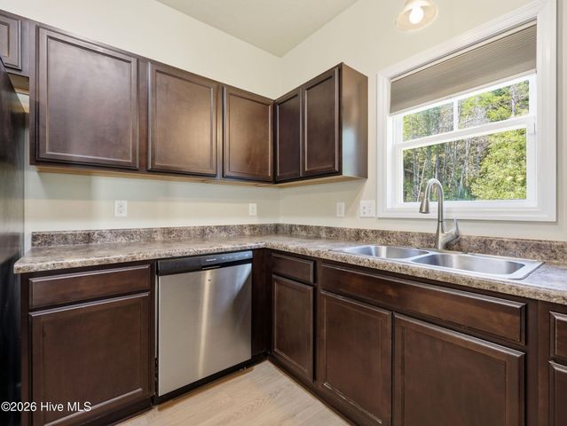 403 Frisco Way, Holly Ridge, NC 28445