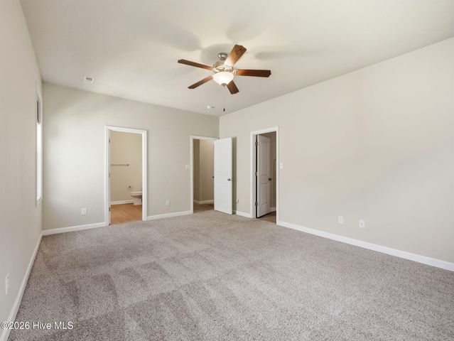 403 Frisco Way, Holly Ridge, NC 28445