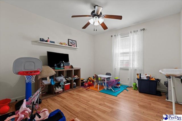 106 Elizabeth Dr, Cheraw, SC 29520