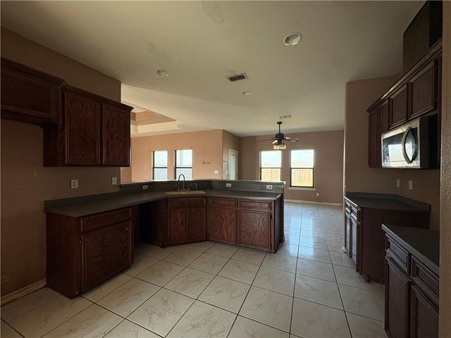 419 Magee, Robstown, TX 78380