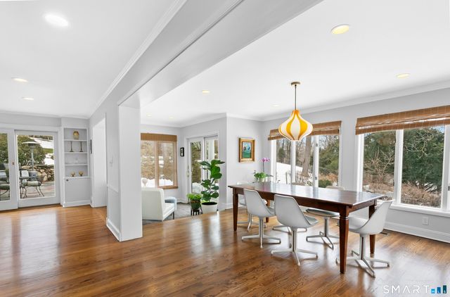 19 Emery Drive, Stamford, CT 06902