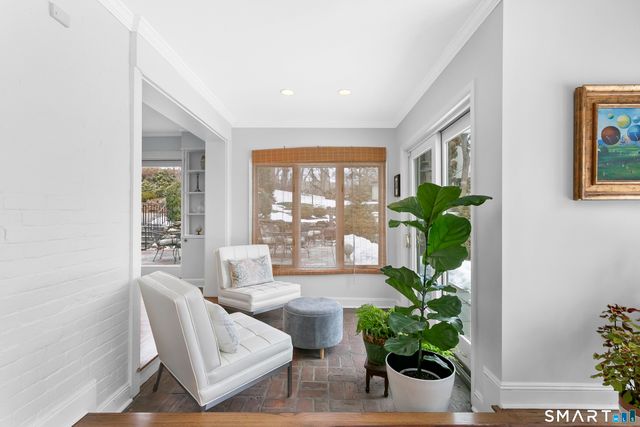 19 Emery Drive, Stamford, CT 06902