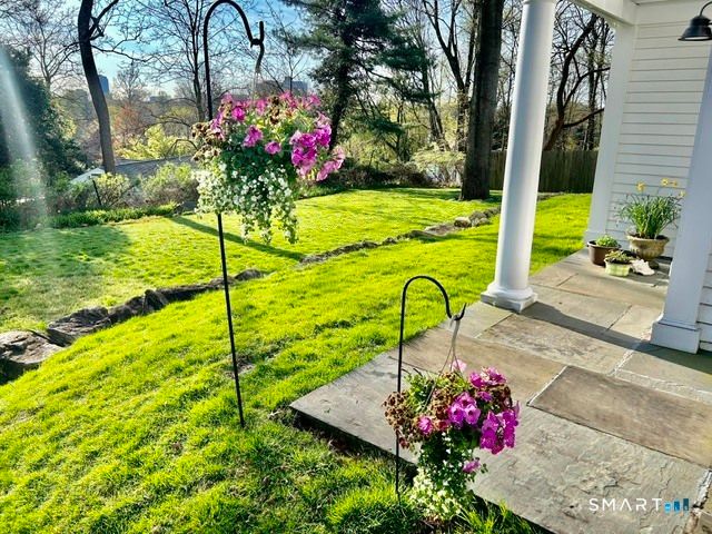 19 Emery Drive, Stamford, CT 06902