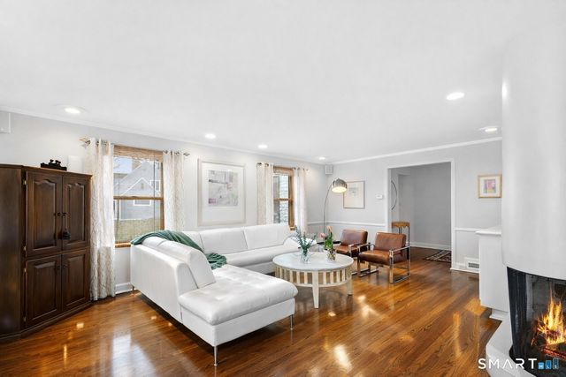 19 Emery Drive, Stamford, CT 06902