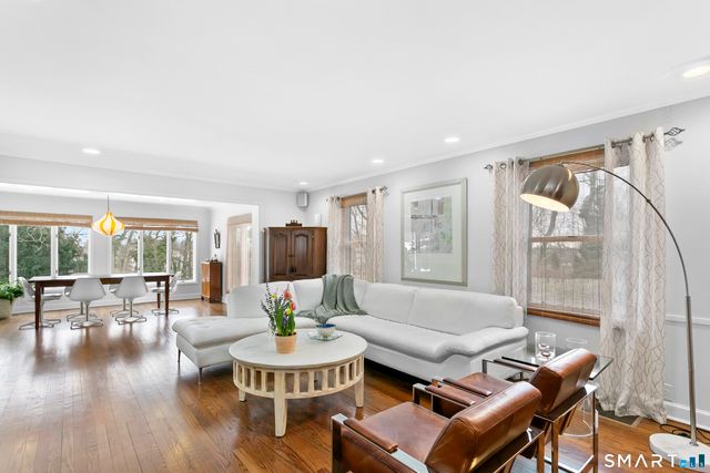 19 Emery Drive, Stamford, CT 06902