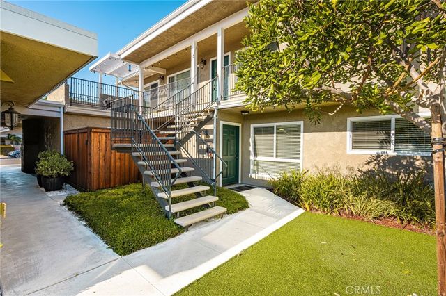 338 W Kelly B, Orange, CA 92866
