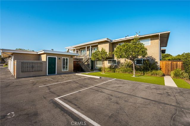 338 W Kelly B, Orange, CA 92866