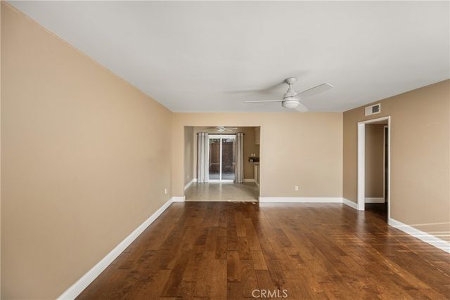 338 W Kelly B, Orange, CA 92866