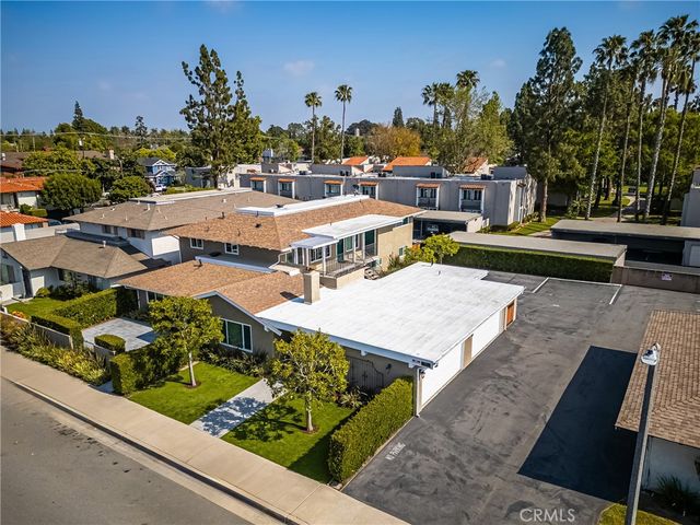 338 W Kelly B, Orange, CA 92866