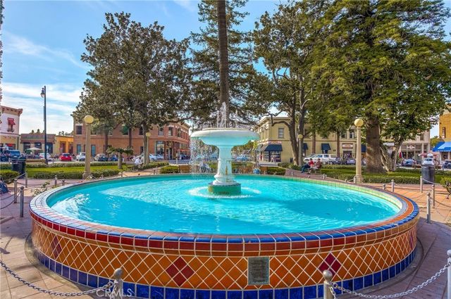 338 W Kelly B, Orange, CA 92866
