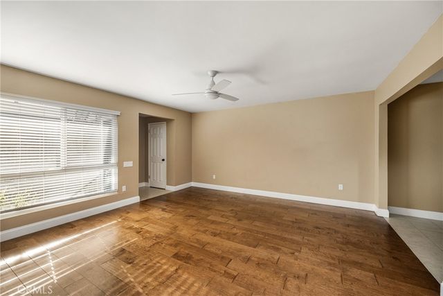 338 W Kelly B, Orange, CA 92866