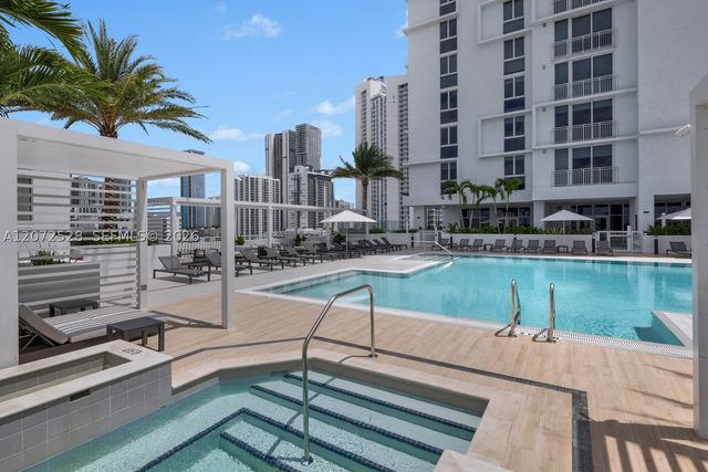 2000 Biscayne Blvd 2615, Miami, FL 33137
