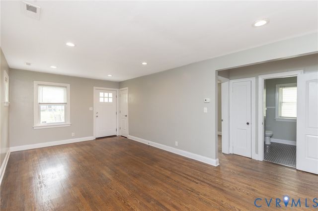 1302 Mount Erin Dr, Richmond, VA 23231