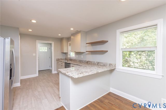 1302 Mount Erin Dr, Richmond, VA 23231