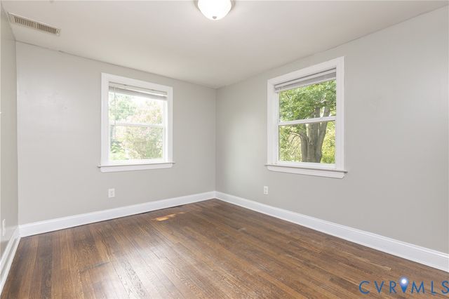 1302 Mount Erin Dr, Richmond, VA 23231