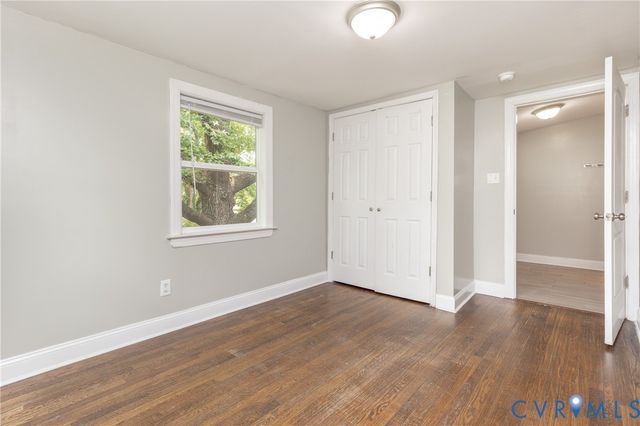 1302 Mount Erin Dr, Richmond, VA 23231