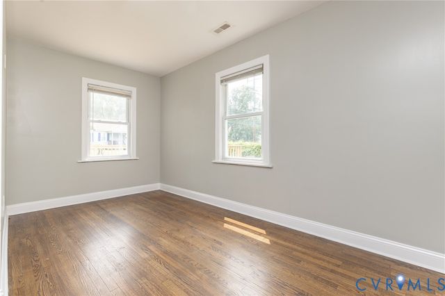 1302 Mount Erin Dr, Richmond, VA 23231