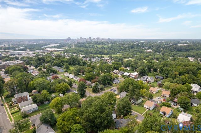 1302 Mount Erin Dr, Richmond, VA 23231