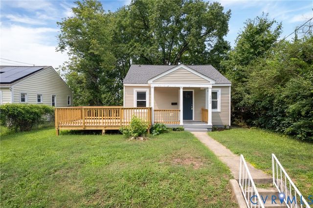 1302 Mount Erin Dr, Richmond, VA 23231