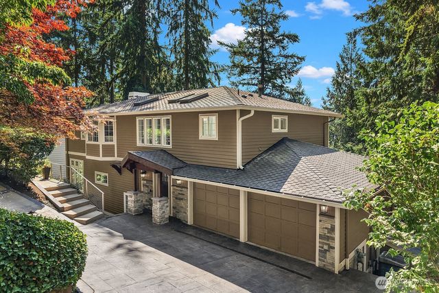 949 207th Avenue NE, Sammamish, WA 98074