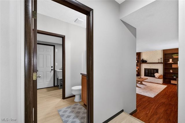 7627 Newton Drive, Mentor, OH 44060