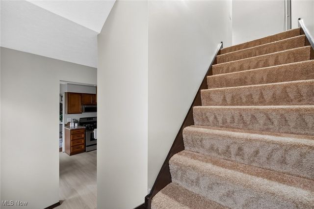 7627 Newton Drive, Mentor, OH 44060