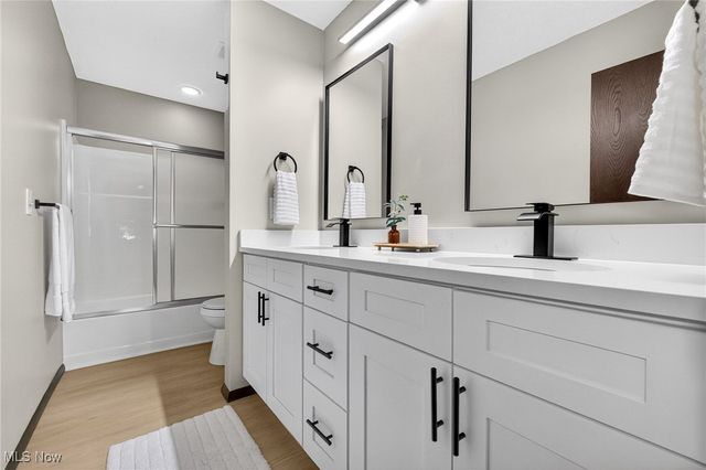 7627 Newton Drive, Mentor, OH 44060