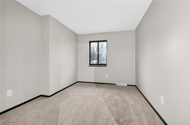 7627 Newton Drive, Mentor, OH 44060