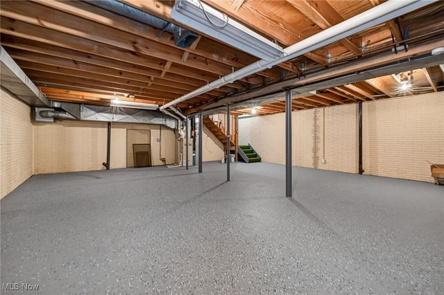 7627 Newton Drive, Mentor, OH 44060